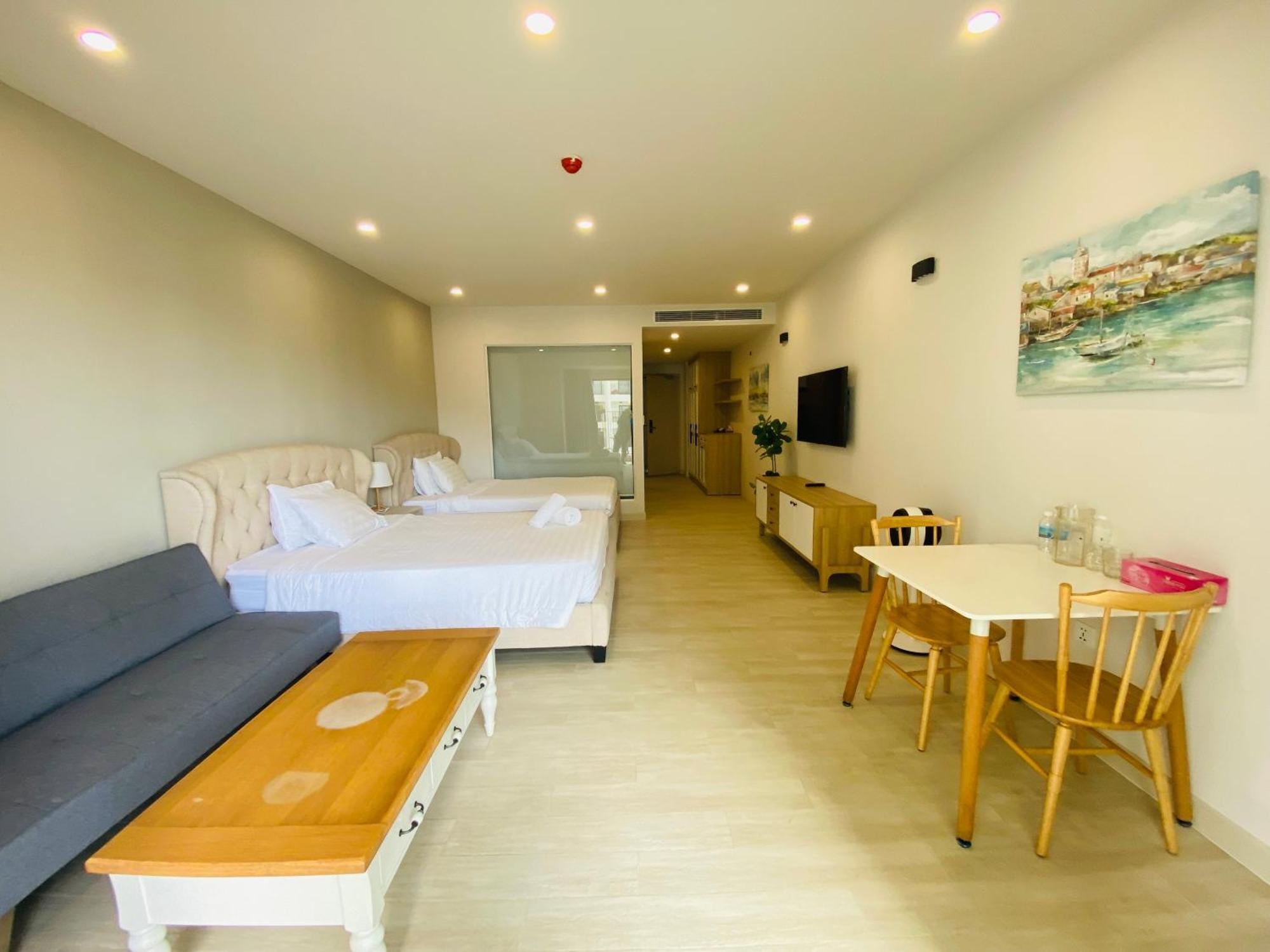 Can Ho Gold Coast O Nha Trang View Bien - Vivastay Exterior photo